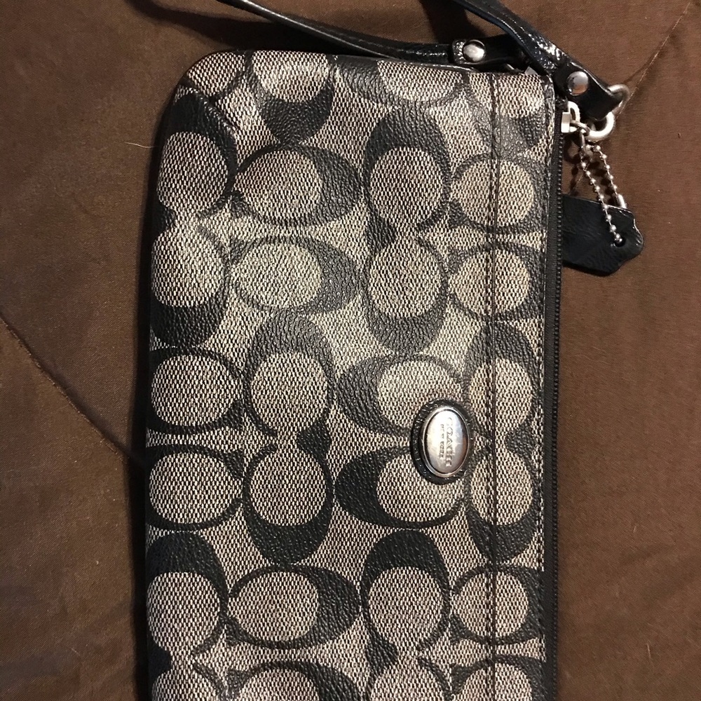 Coach wristlet